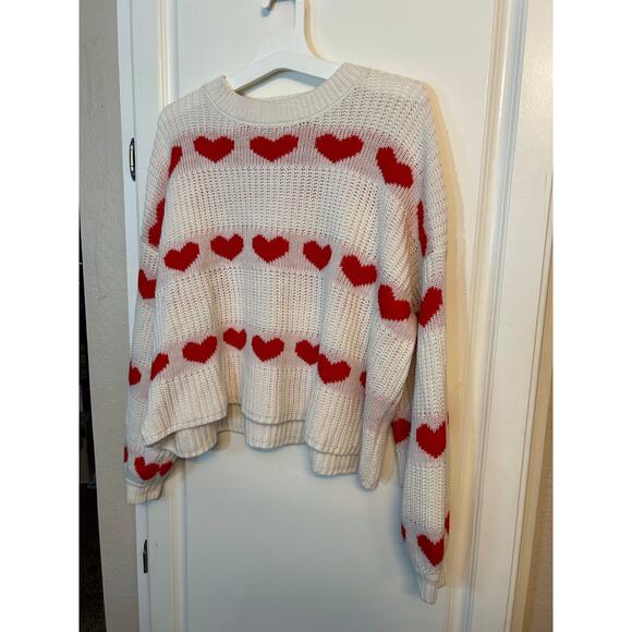 Jessica Simpson white long sleeve sweater with red hearts - Picture 2 of 7